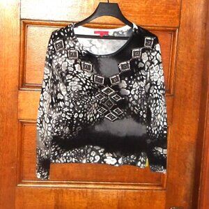 *** FUNSPORT *** Pullover ~ Huge Assortment of Beads (2nd Pic)